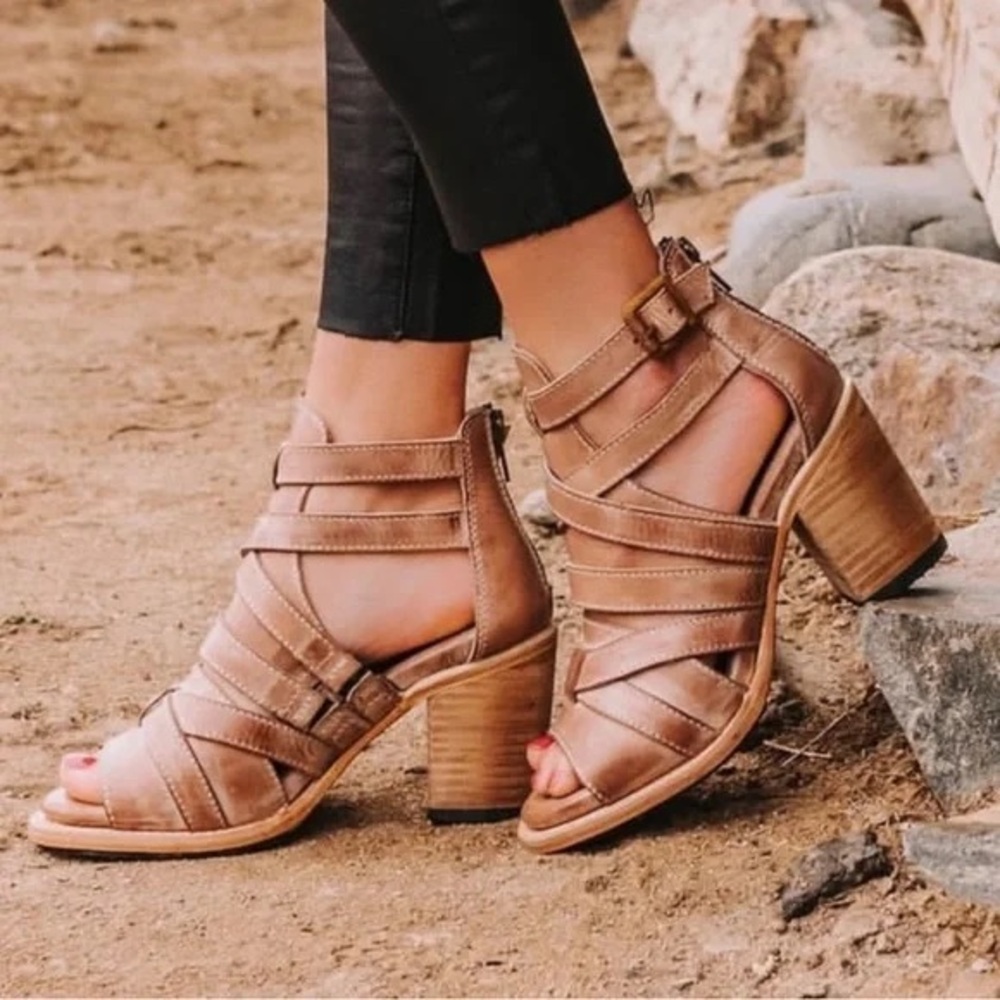 Stylish Tan Strappy Heeled Sandals